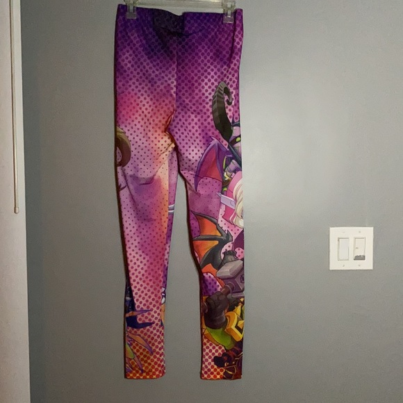 Blizzcon Cute but Deadly leggings - Picture 2 of 4